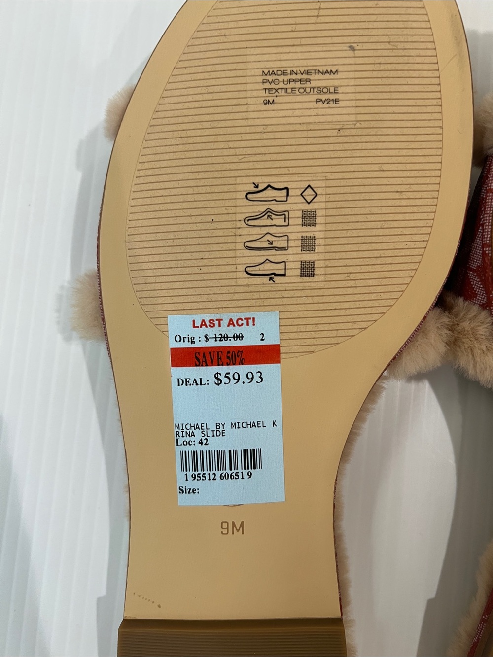 New Michael Kors Women’s Beige and Fur Sandal MK Logo Strap in Size 9 - Picture 2 of 6